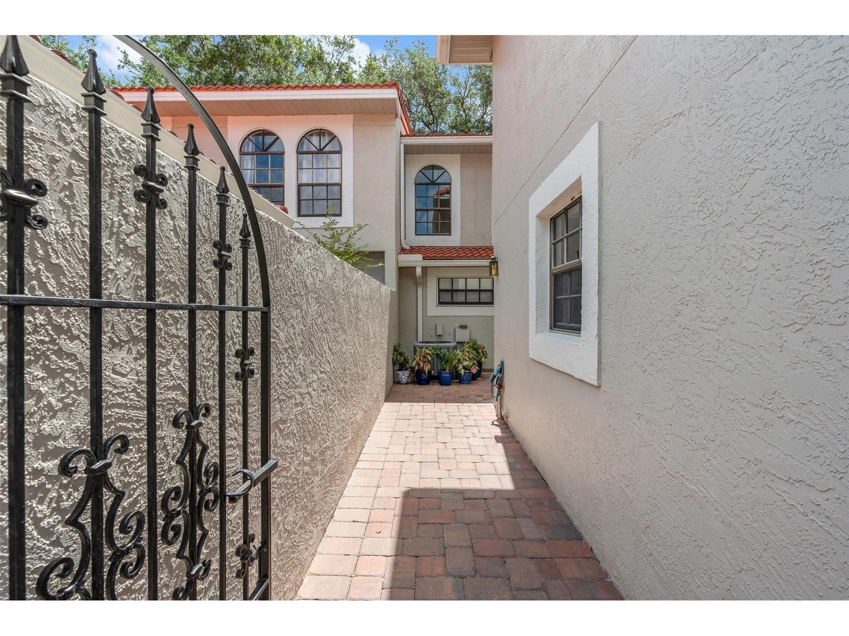 7537 Fenwick Cove Lane Orlando FL 32819 O6420564 image9