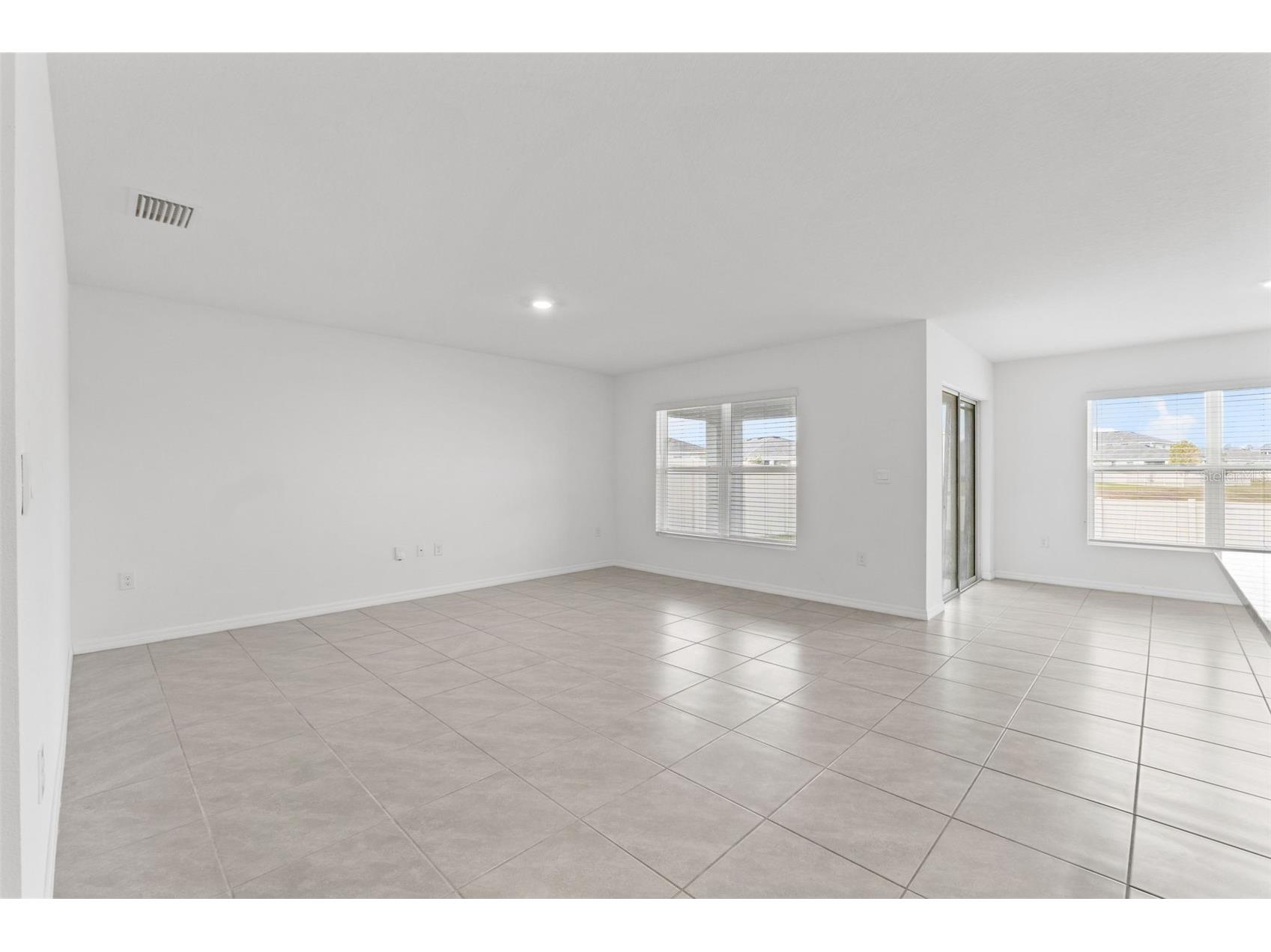 7537 Gardner Street Brooksville FL 34613 W7881791 image27