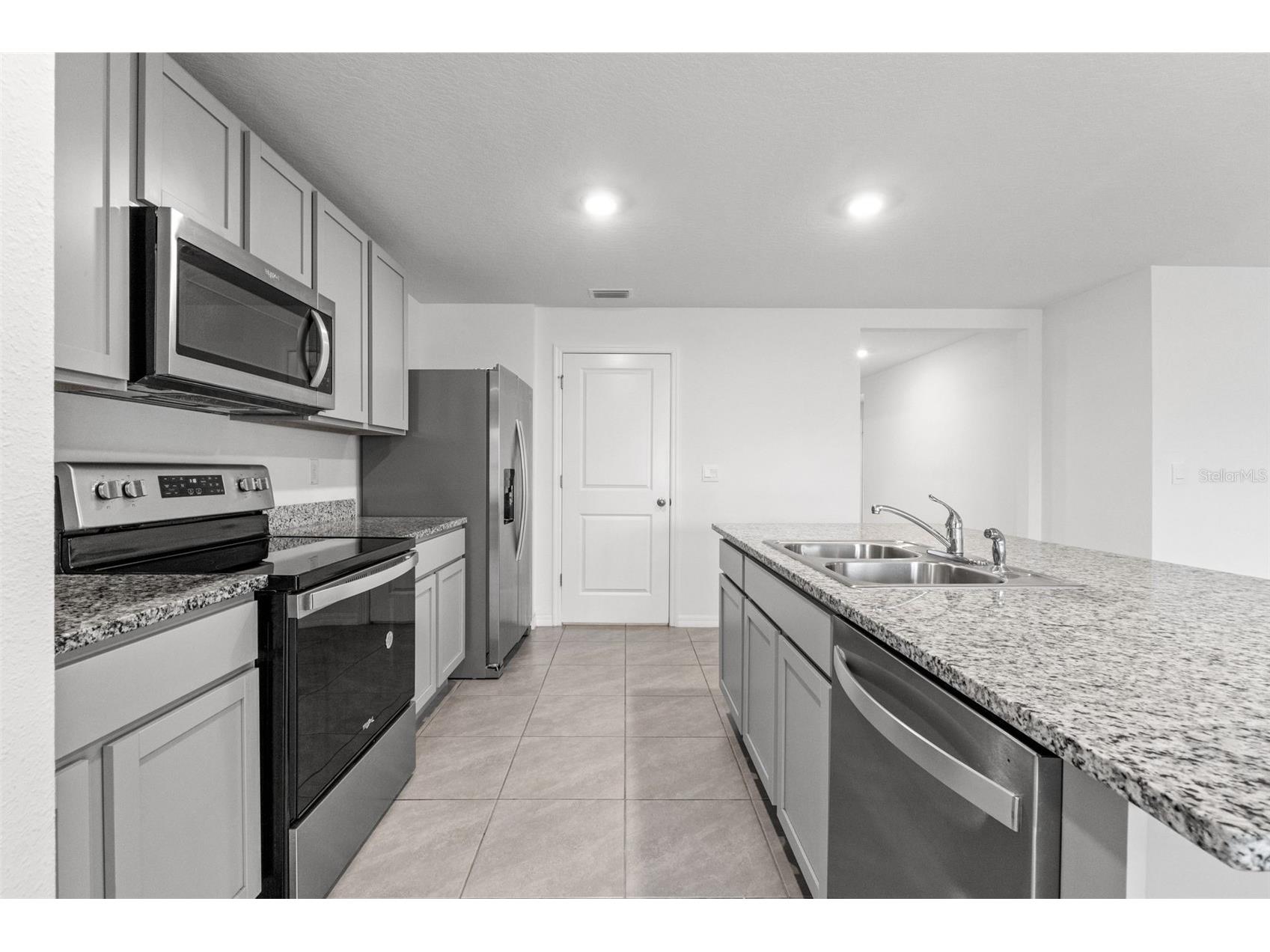 7537 Gardner Street Brooksville FL 34613 W7881791 image4