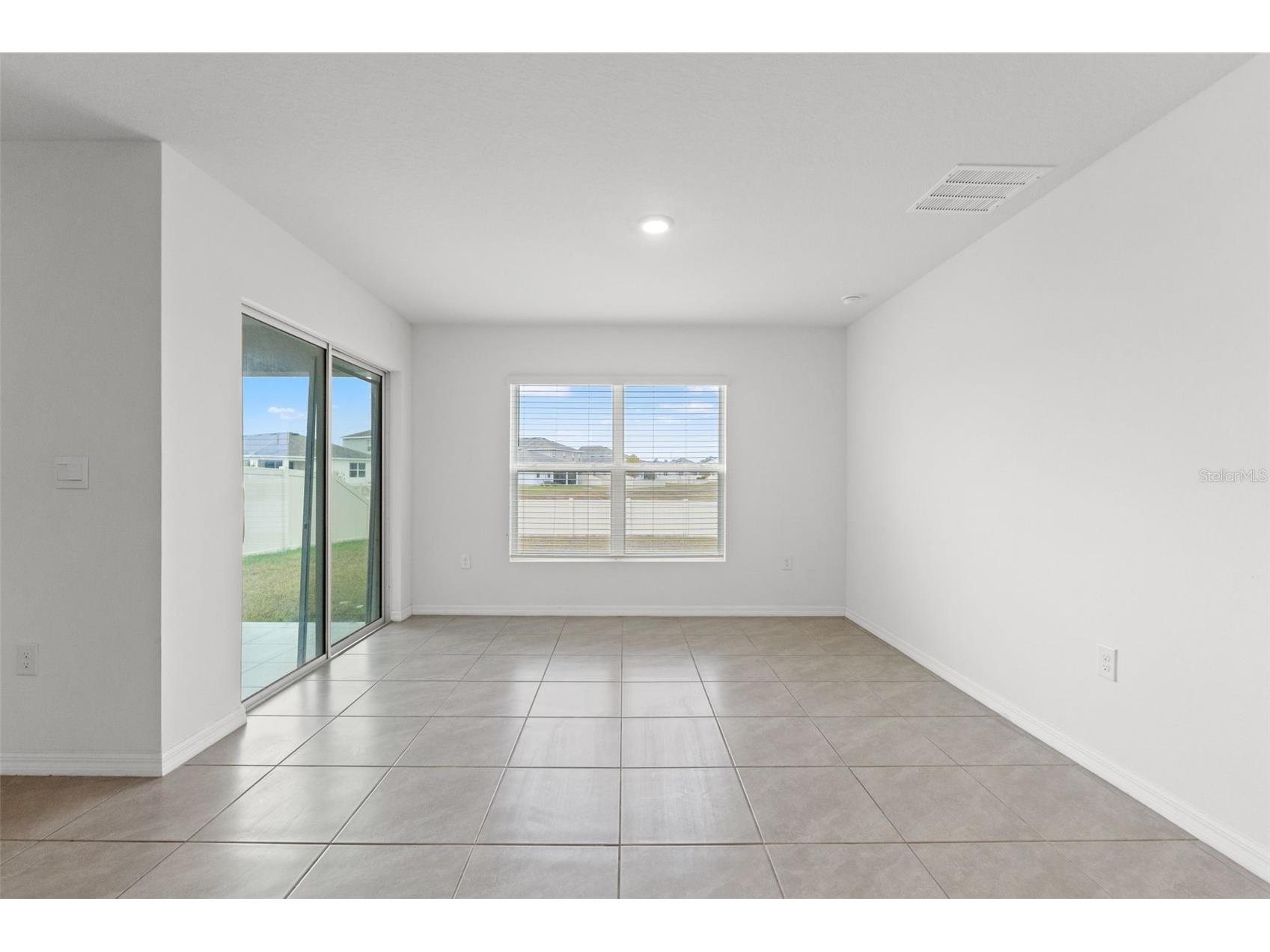 7537 Gardner Street Brooksville FL 34613 W7881791 image40