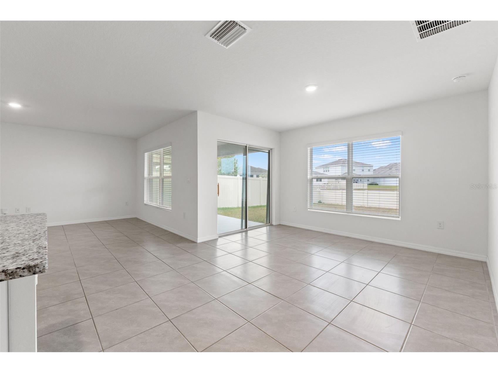 7537 Gardner Street Brooksville FL 34613 W7881791 image41