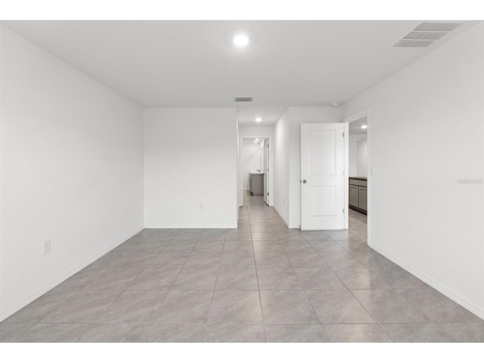 7537 Gardner Street Brooksville FL 34613 W7881791 image43