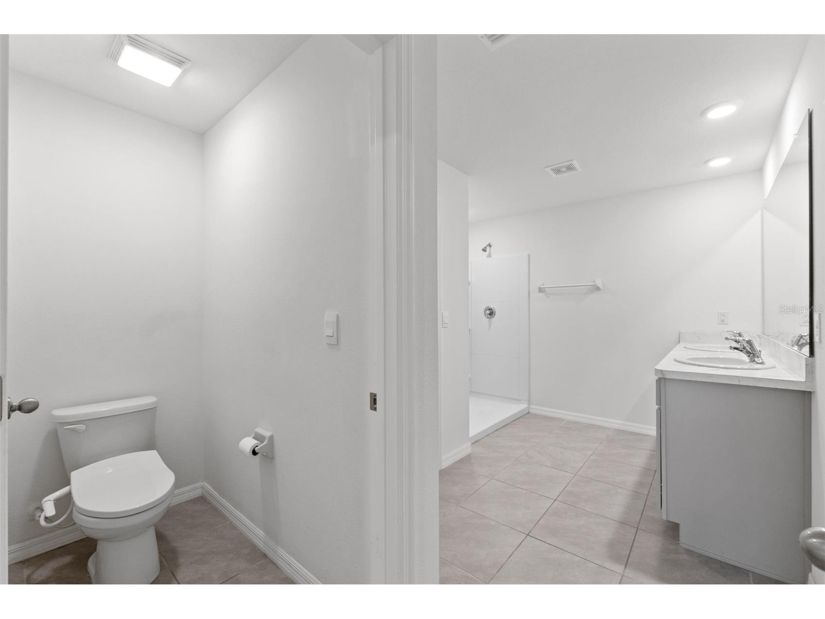 7537 Gardner Street Brooksville FL 34613 W7881791 image46