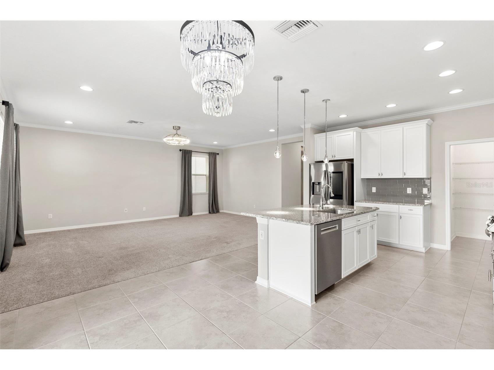 7537 Pool Compass Loop Wesley Chapel FL 33545 TB8481261 image14