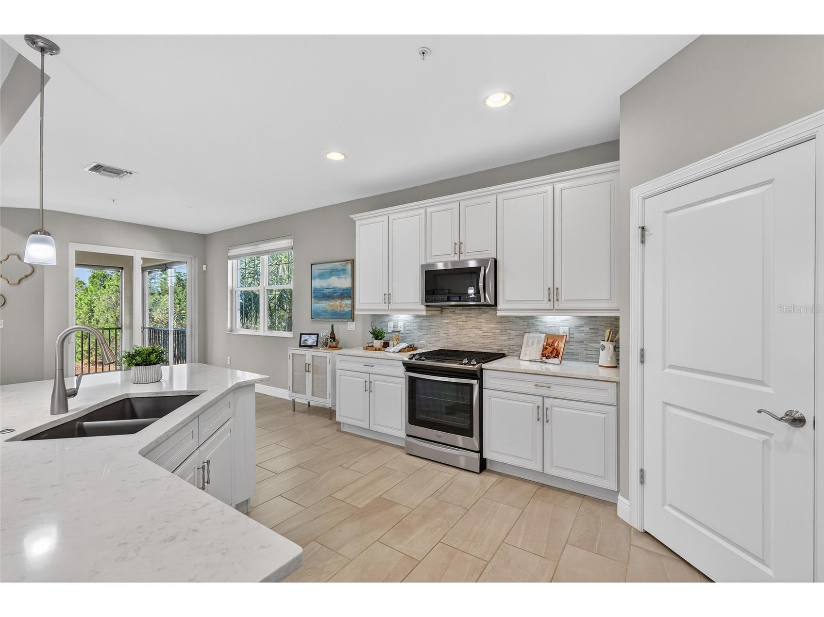 7538 Divot Loop #2D Lakewood Ranch FL 34202 A4676354 image11