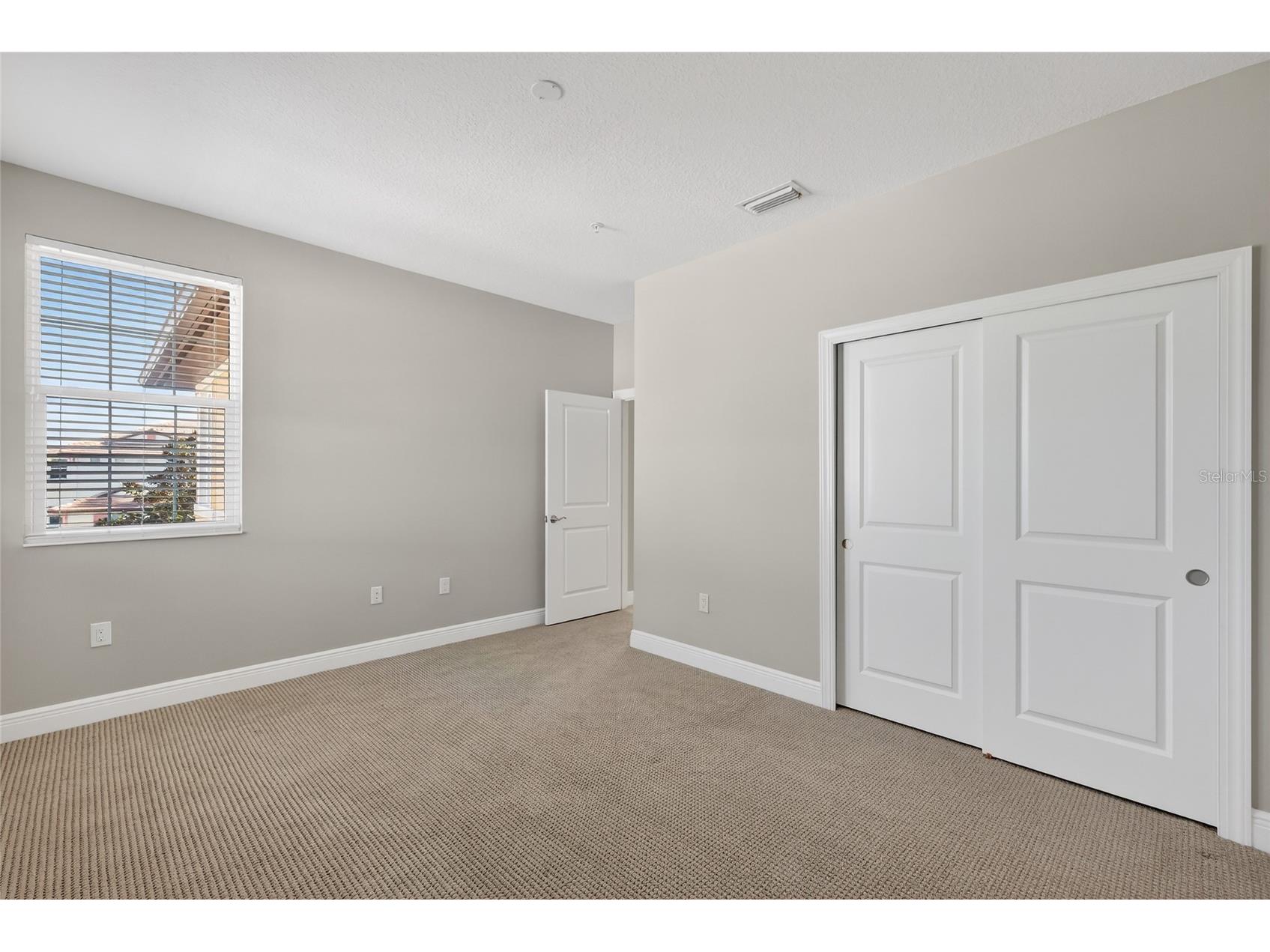 7538 Divot Loop #2D Lakewood Ranch FL 34202 A4676354 image29