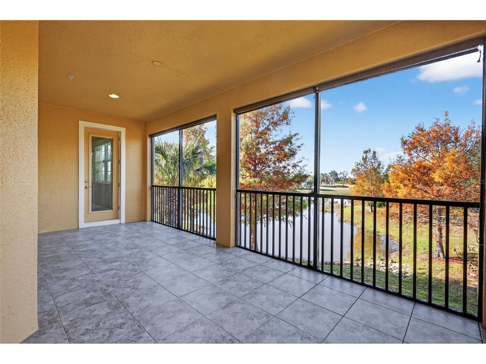 7538 Divot Loop #2D Lakewood Ranch FL 34202 A4676354 image7