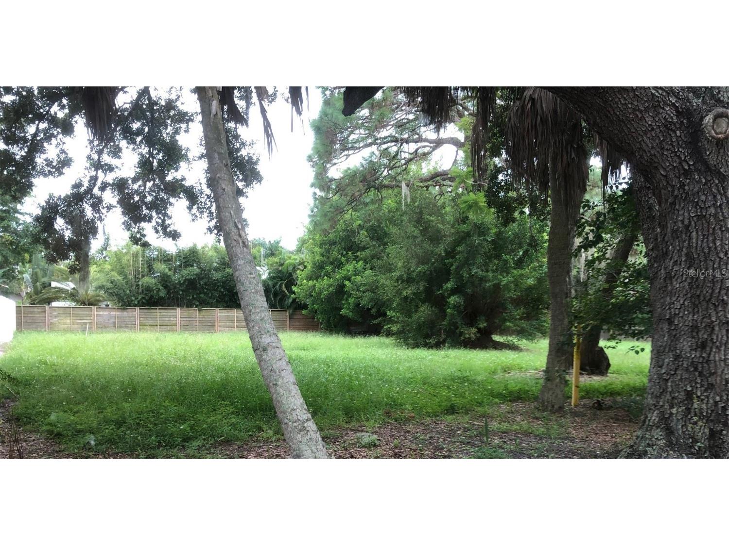 754 42nd Street Sarasota FL 34234 A4628517 image1