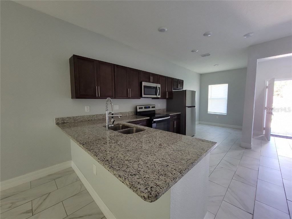 754 Mink Court Kissimmee FL 34759 S5139057 image6