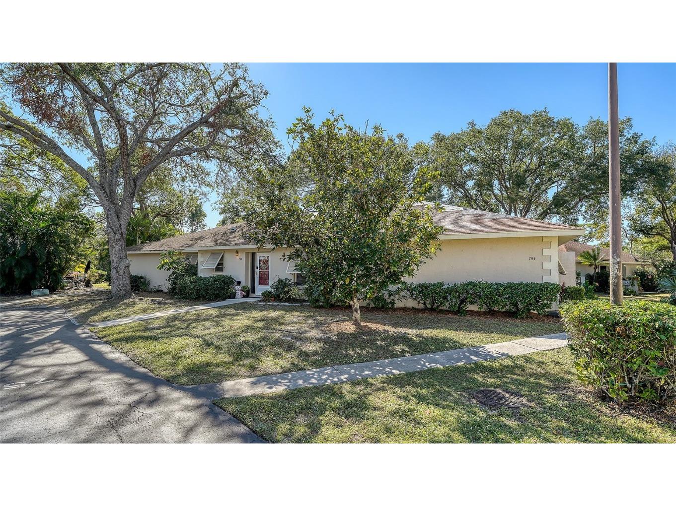 754 N Jefferson Avenue #754 Sarasota FL 34237 A4630995 image1