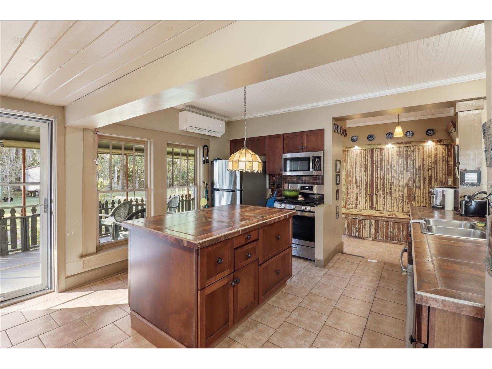 754 NE 2nd Avenue Crystal River FL 34428 TB8470367 image18