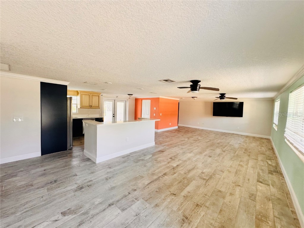 754 Seminole Boulevard Tarpon Springs FL 34689 TB8374530 image12