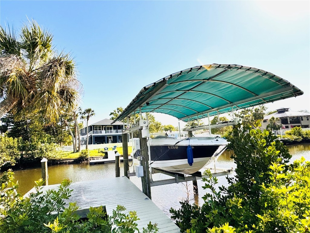 754 Seminole Boulevard Tarpon Springs FL 34689 TB8374530 image2