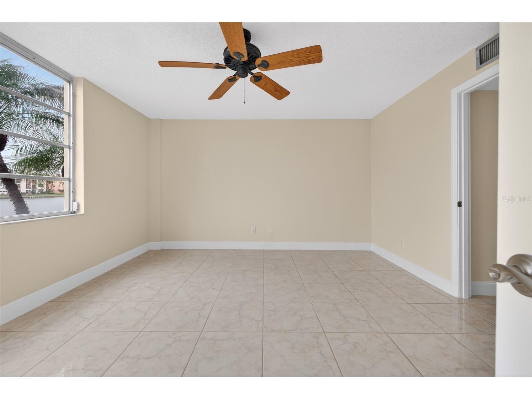 7540 Bay Island Drive S #160 South Pasadena FL 33707 TB8516164 image17