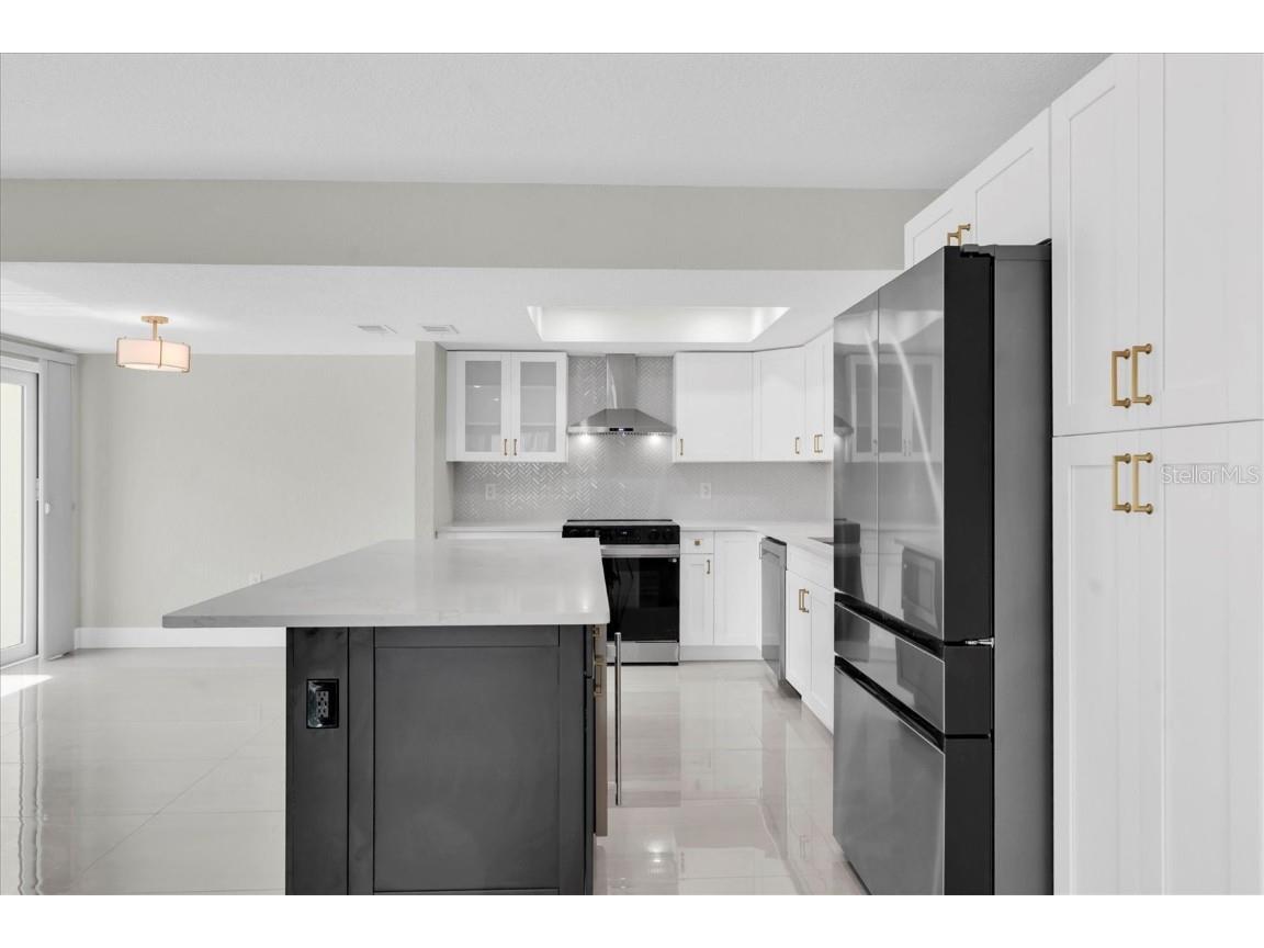 7540 Sunshine Skyway Lane S #P10 Saint Petersburg FL 33711 - TAMPA BAY TB8405458 image15