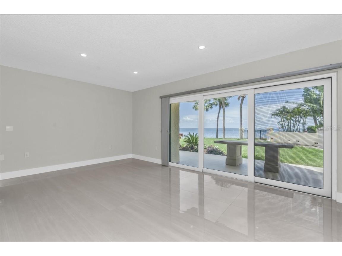 7540 Sunshine Skyway Lane S #P10 Saint Petersburg FL 33711 - TAMPA BAY TB8405458 image18