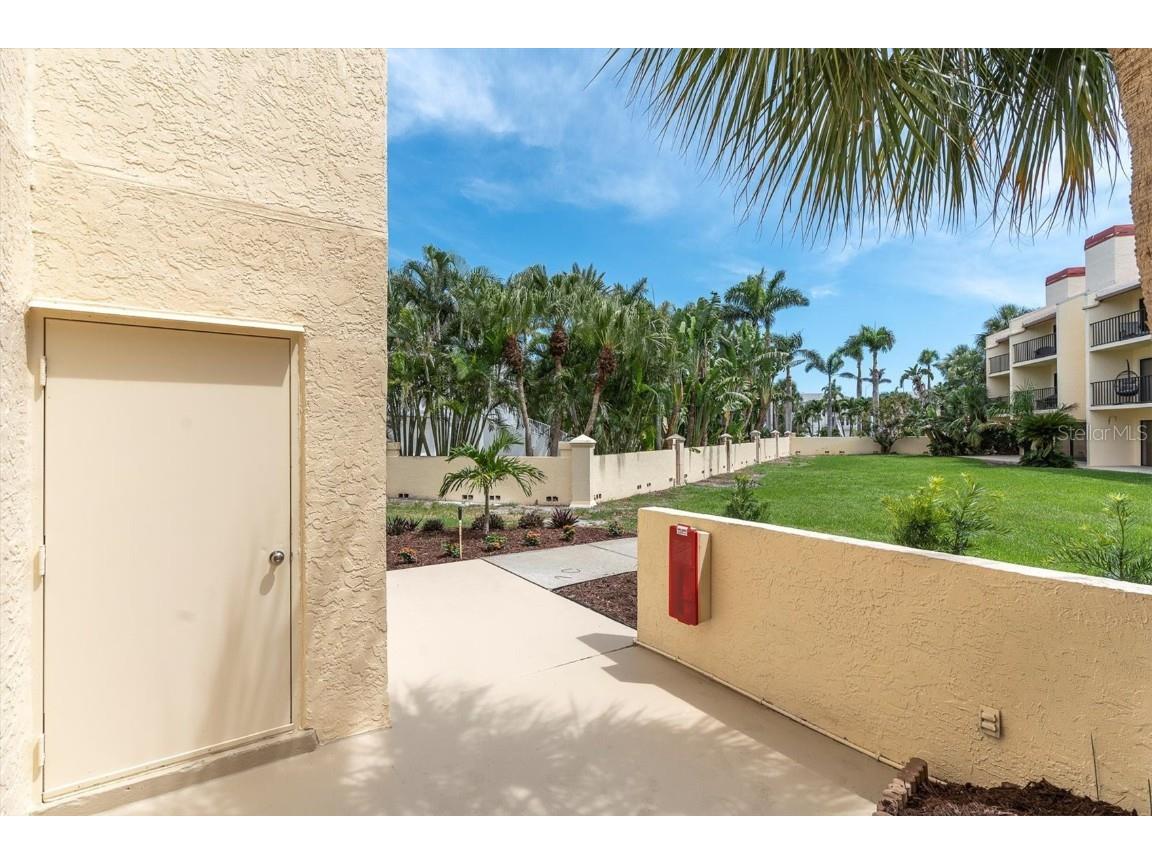 7540 Sunshine Skyway Lane S #P10 Saint Petersburg FL 33711 - TAMPA BAY TB8405458 image29