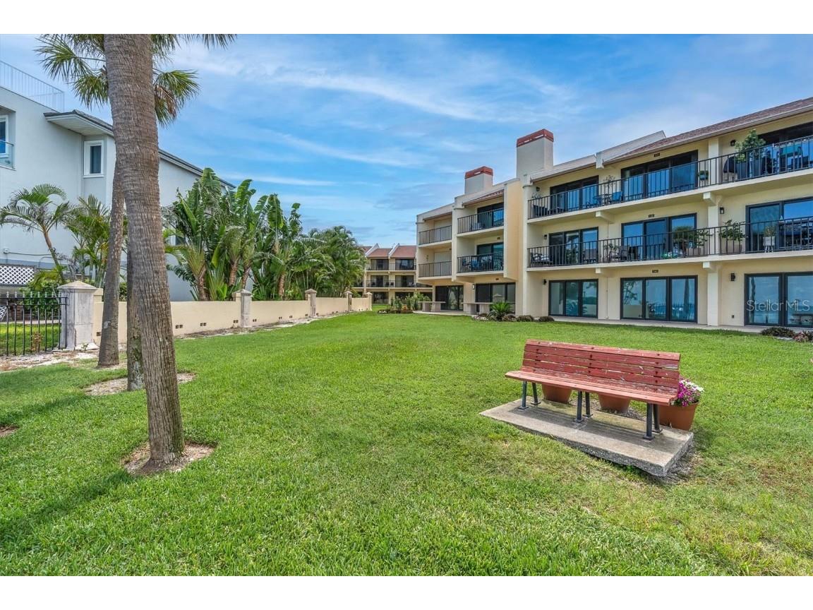 7540 Sunshine Skyway Lane S #P10 Saint Petersburg FL 33711 - TAMPA BAY TB8405458 image31