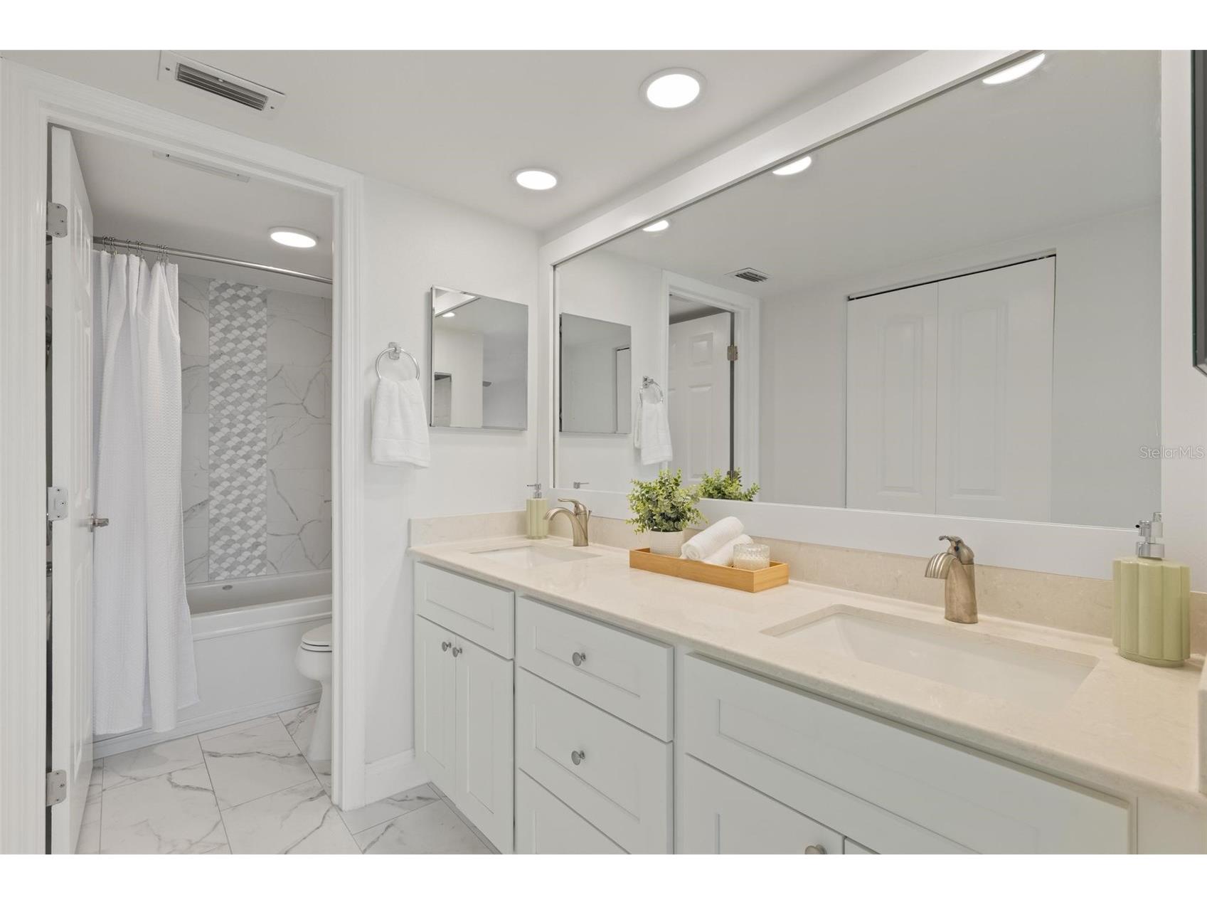 7540 Sunshine Skyway Lane S #T35 Saint Petersburg FL 33711 TB8495221 image13