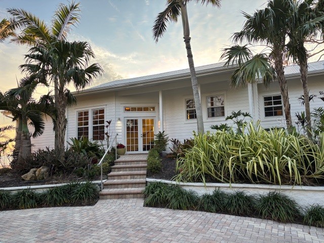 7540 Westmoreland Drive Sarasota FL 34243 A4631879 image1