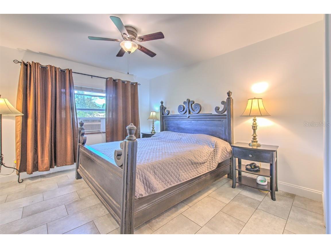 7542 19th Avenue N Saint Petersburg FL 33710 TB8438544 image17