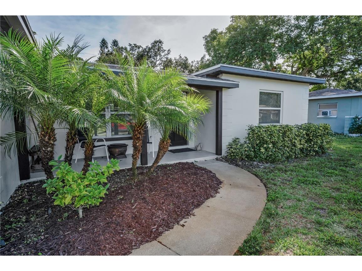 7542 19th Avenue N Saint Petersburg FL 33710 TB8438544 image2