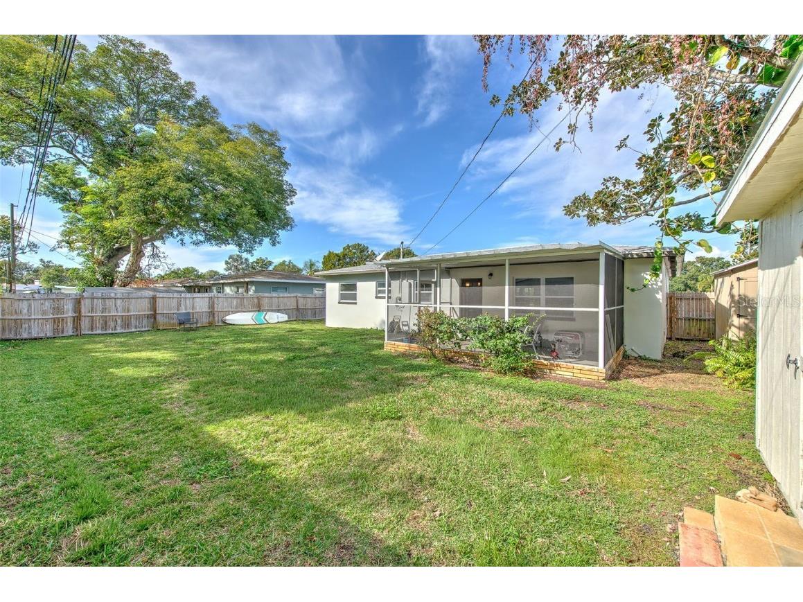 7542 19th Avenue N Saint Petersburg FL 33710 TB8438544 image33