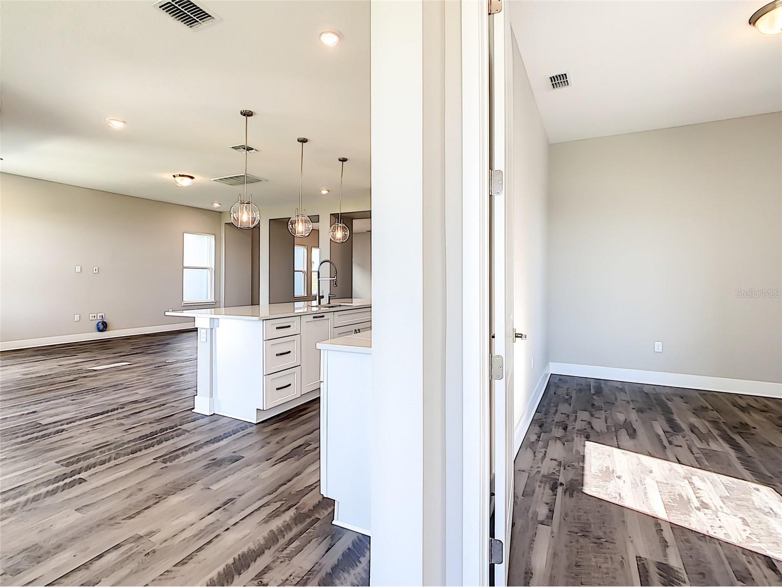 7542 Alpine Butterfly Lane Orlando FL 32819 O6398651 image44