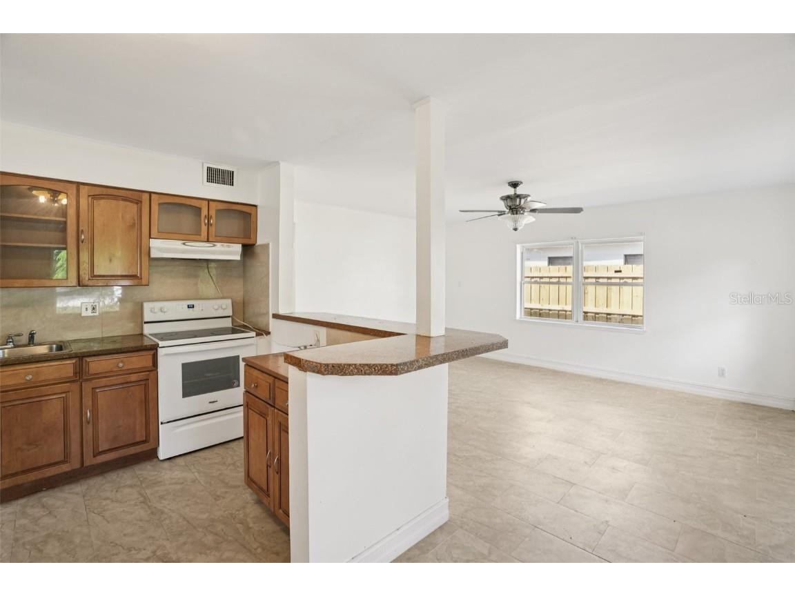 7544 37th Avenue N Saint Petersburg FL 33710 TB8431465 image14