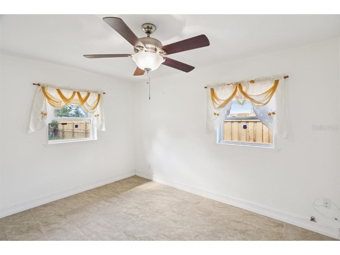 7544 37th Avenue N Saint Petersburg FL 33710 TB8431465 image17