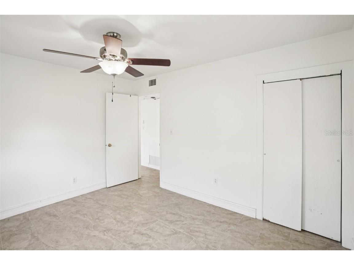 7544 37th Avenue N Saint Petersburg FL 33710 TB8431465 image18