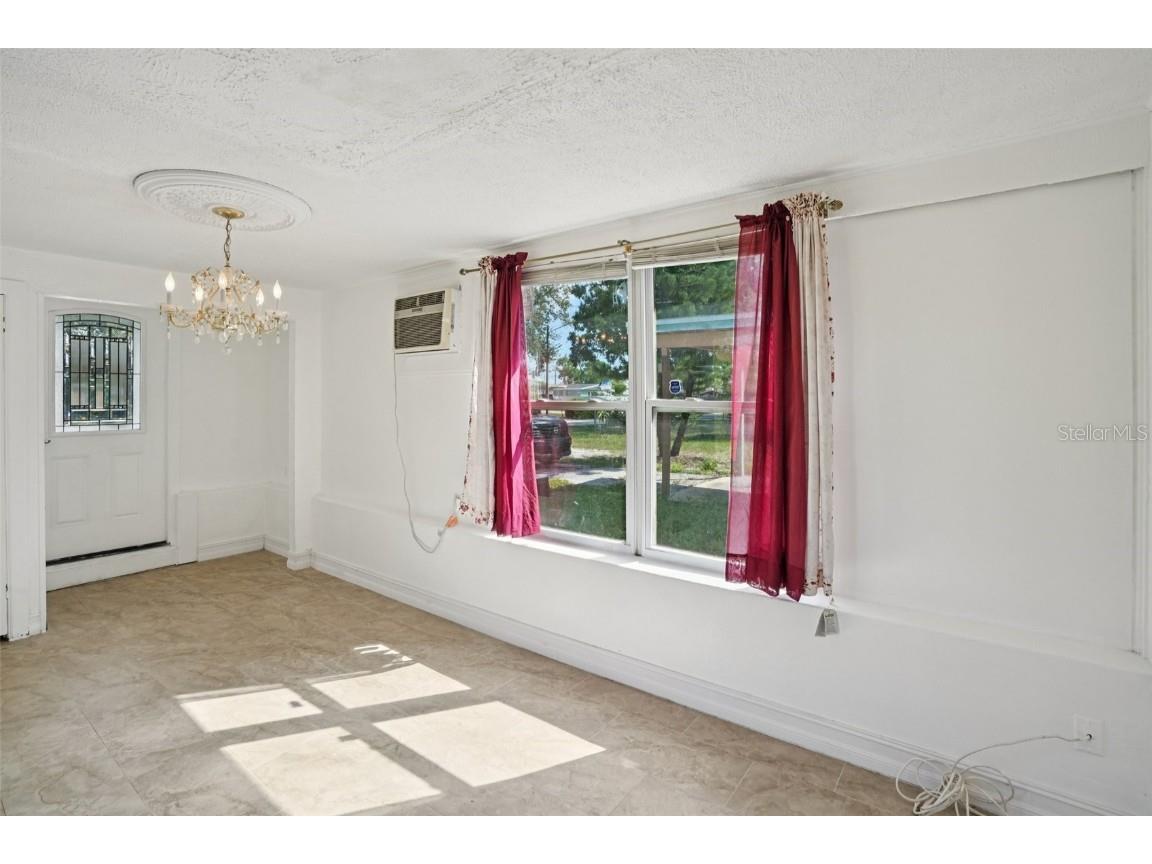 7544 37th Avenue N Saint Petersburg FL 33710 TB8431465 image7