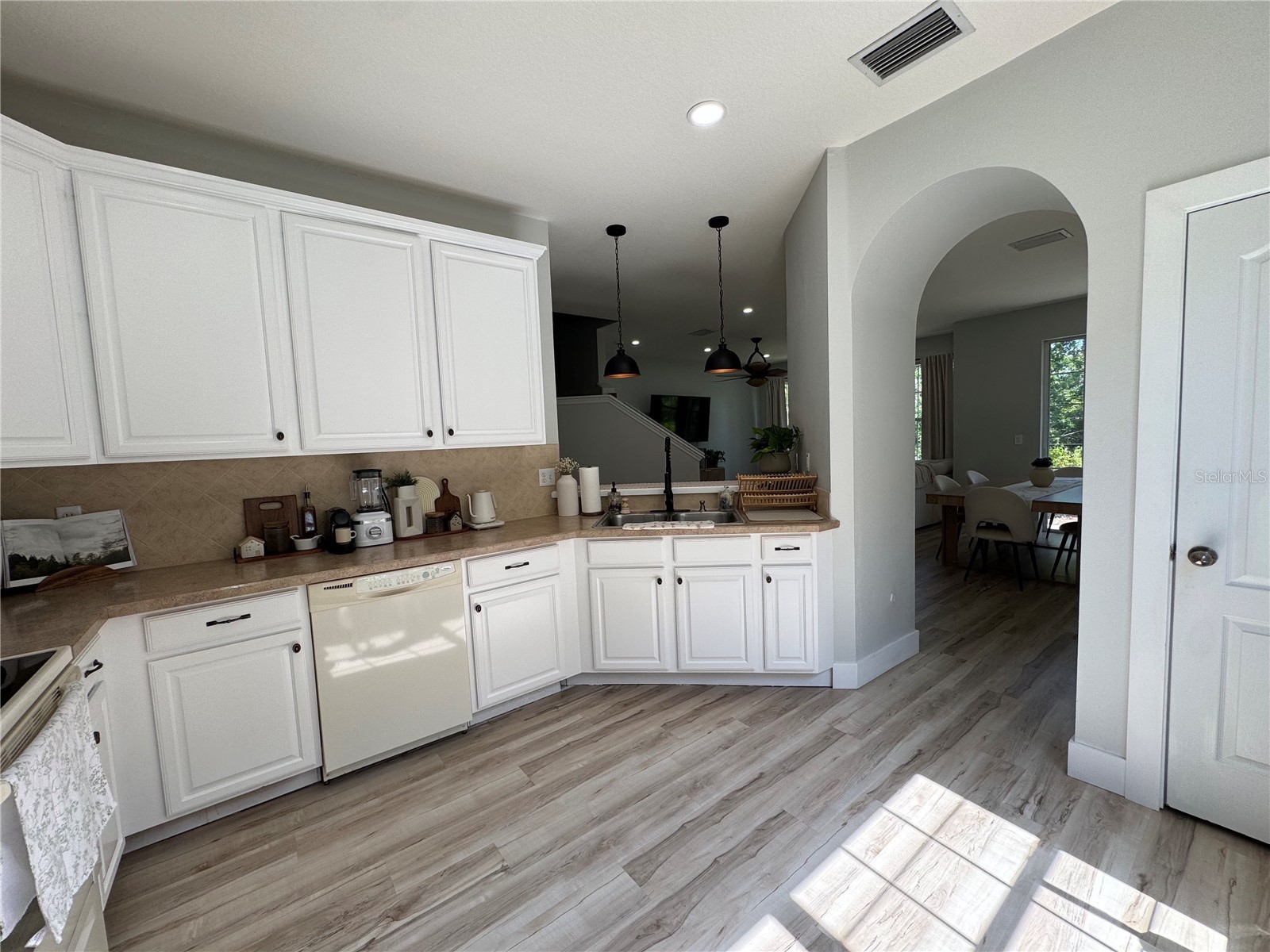 7544 Red Mill Circle New Port Richey FL 34653 O6409246 image13