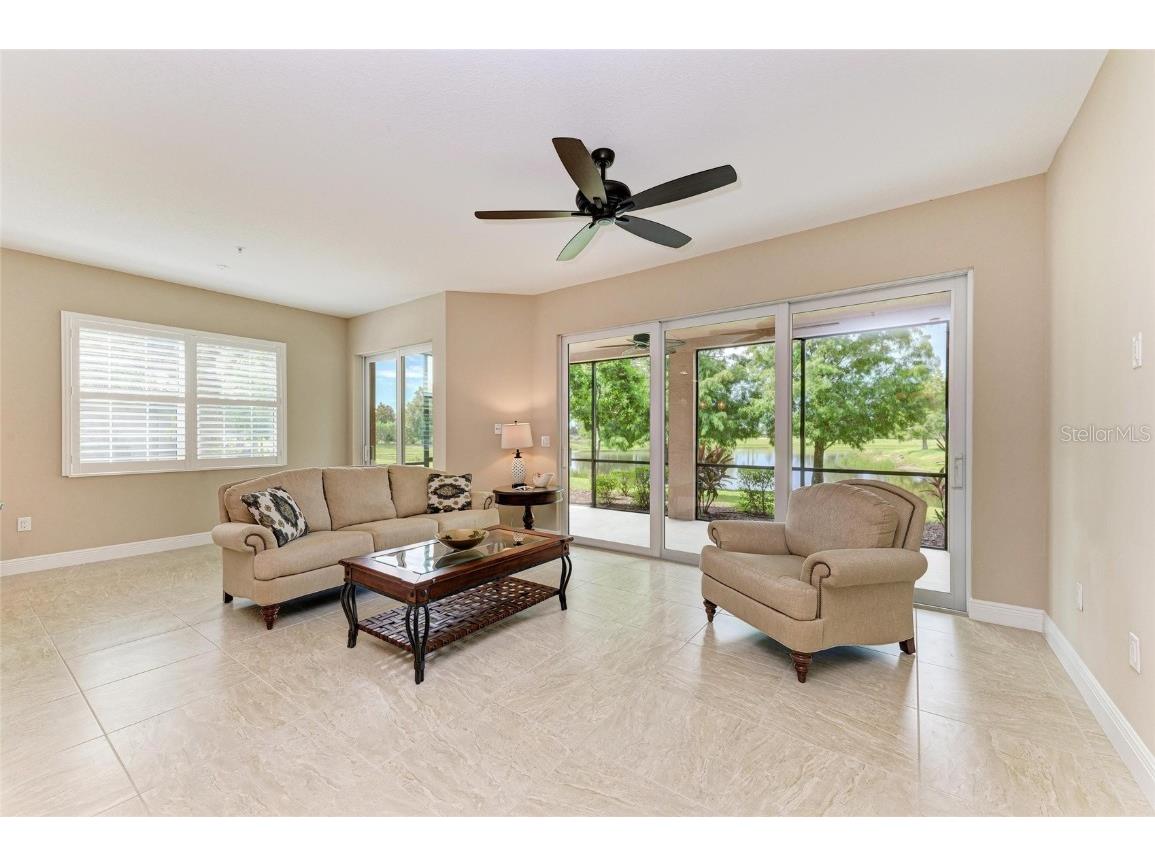 7546 Divot Loop Lakewood Ranch FL 34202 A4665267 image16