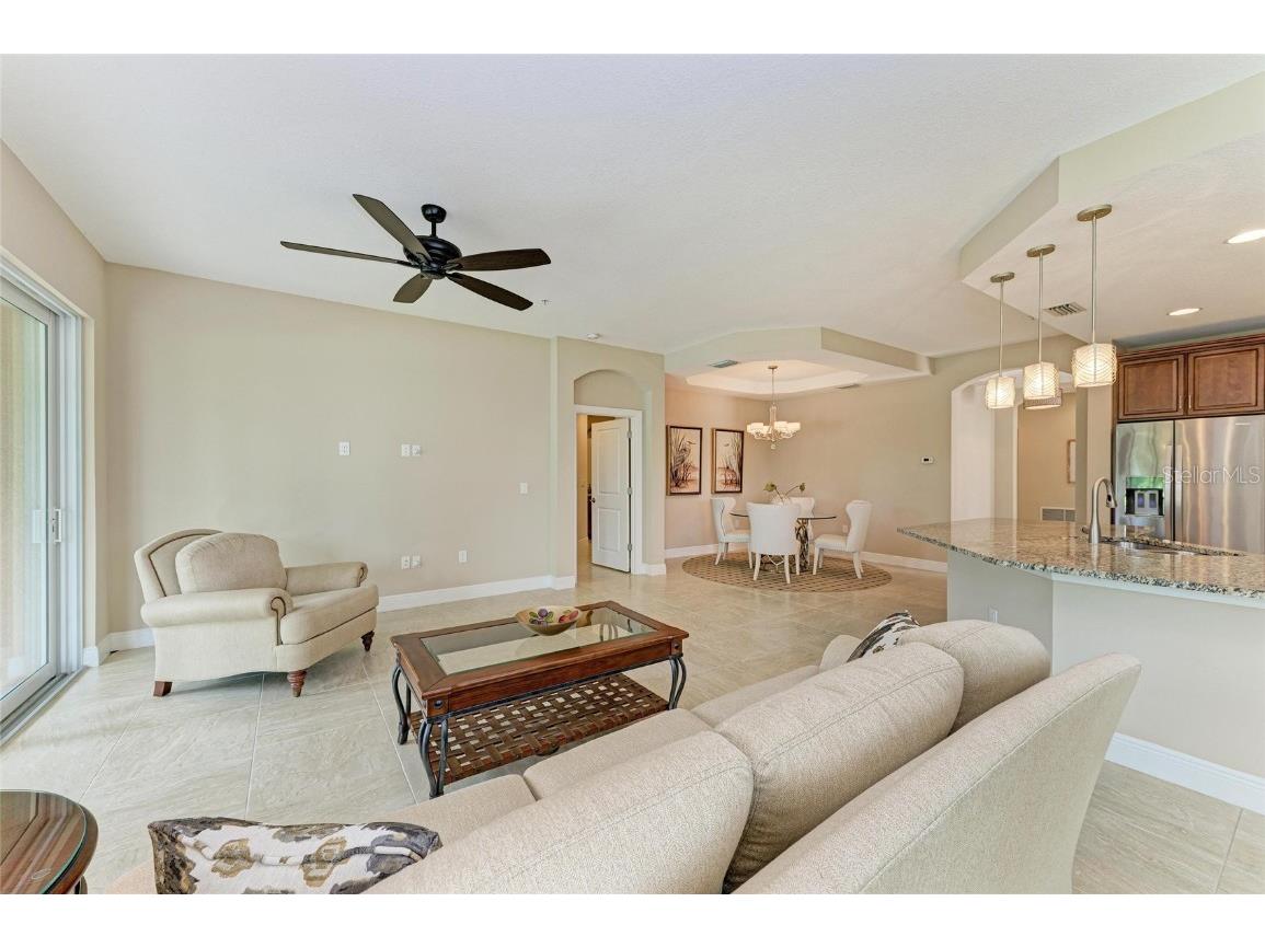 7546 Divot Loop Lakewood Ranch FL 34202 A4665267 image19