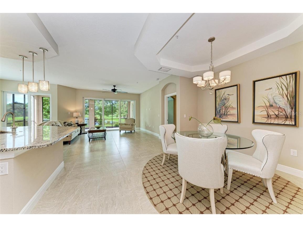 7546 Divot Loop Lakewood Ranch FL 34202 A4665267 image2