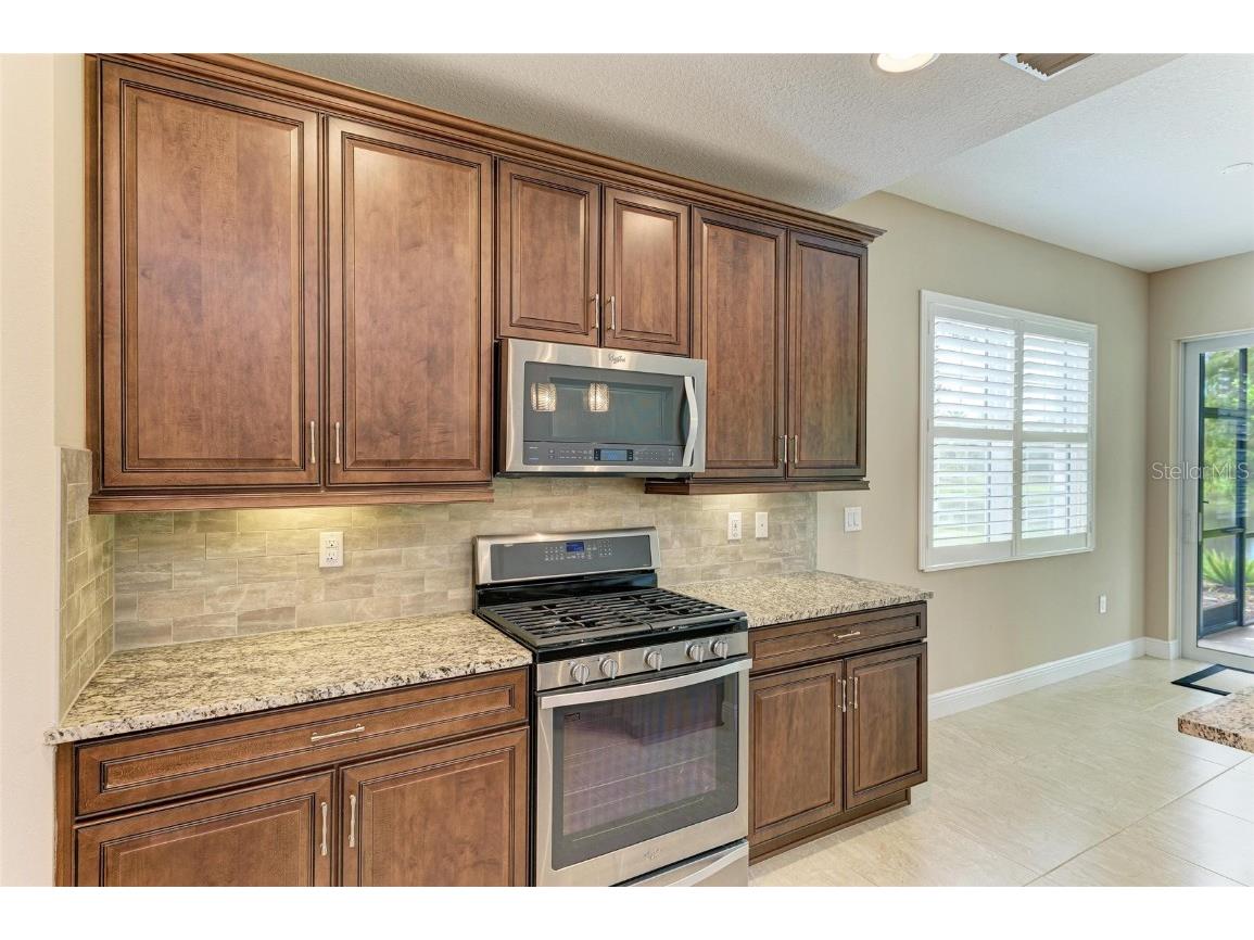 7546 Divot Loop Lakewood Ranch FL 34202 A4665267 image25