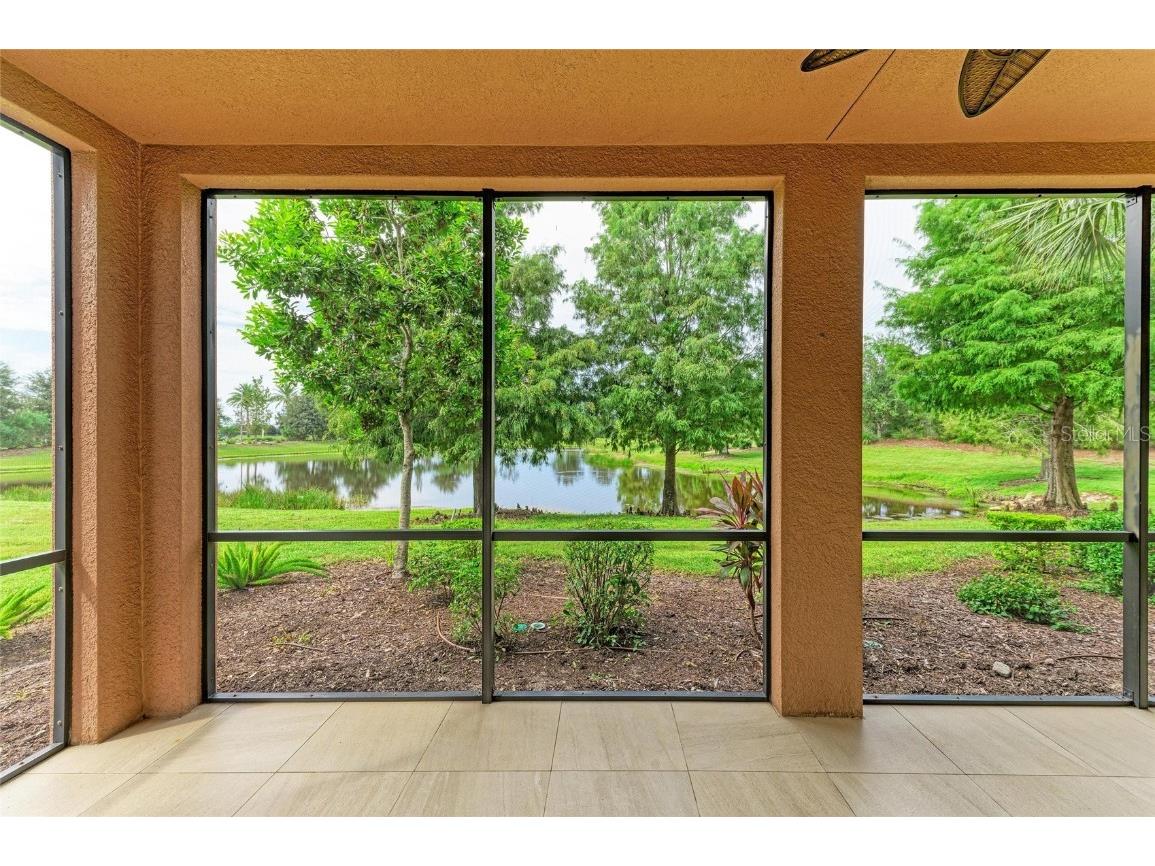 7546 Divot Loop Lakewood Ranch FL 34202 A4665267 image42