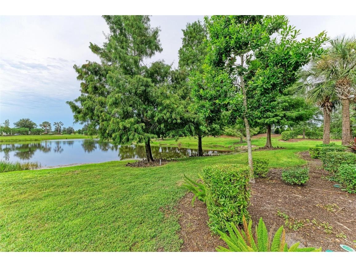 7546 Divot Loop Lakewood Ranch FL 34202 A4665267 image44