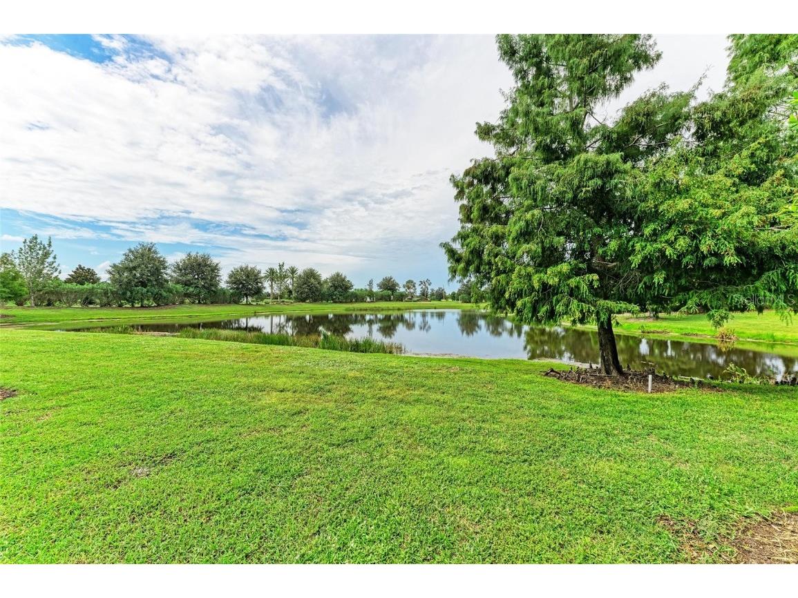 7546 Divot Loop Lakewood Ranch FL 34202 A4665267 image45