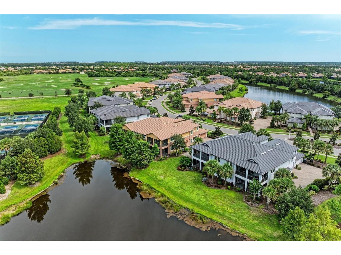 7546 Divot Loop Lakewood Ranch FL 34202 A4665267 image49