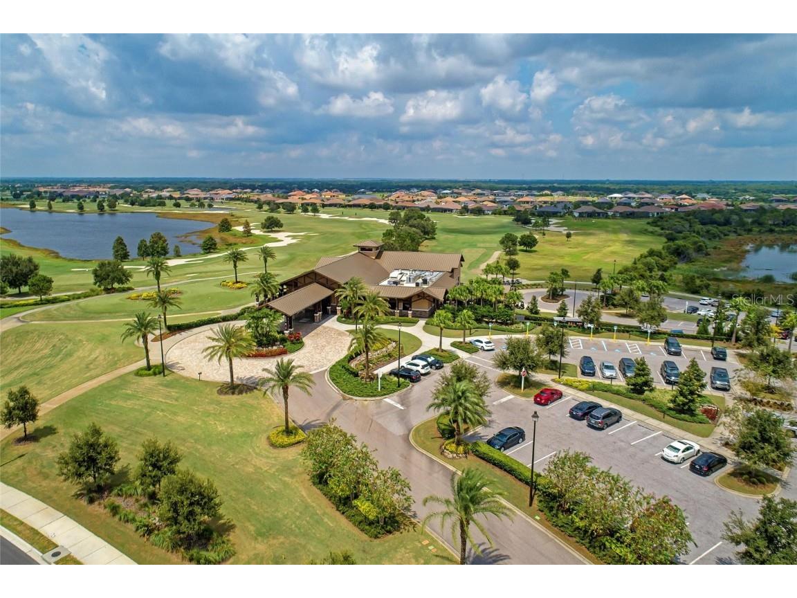 7546 Divot Loop Lakewood Ranch FL 34202 A4665267 image58