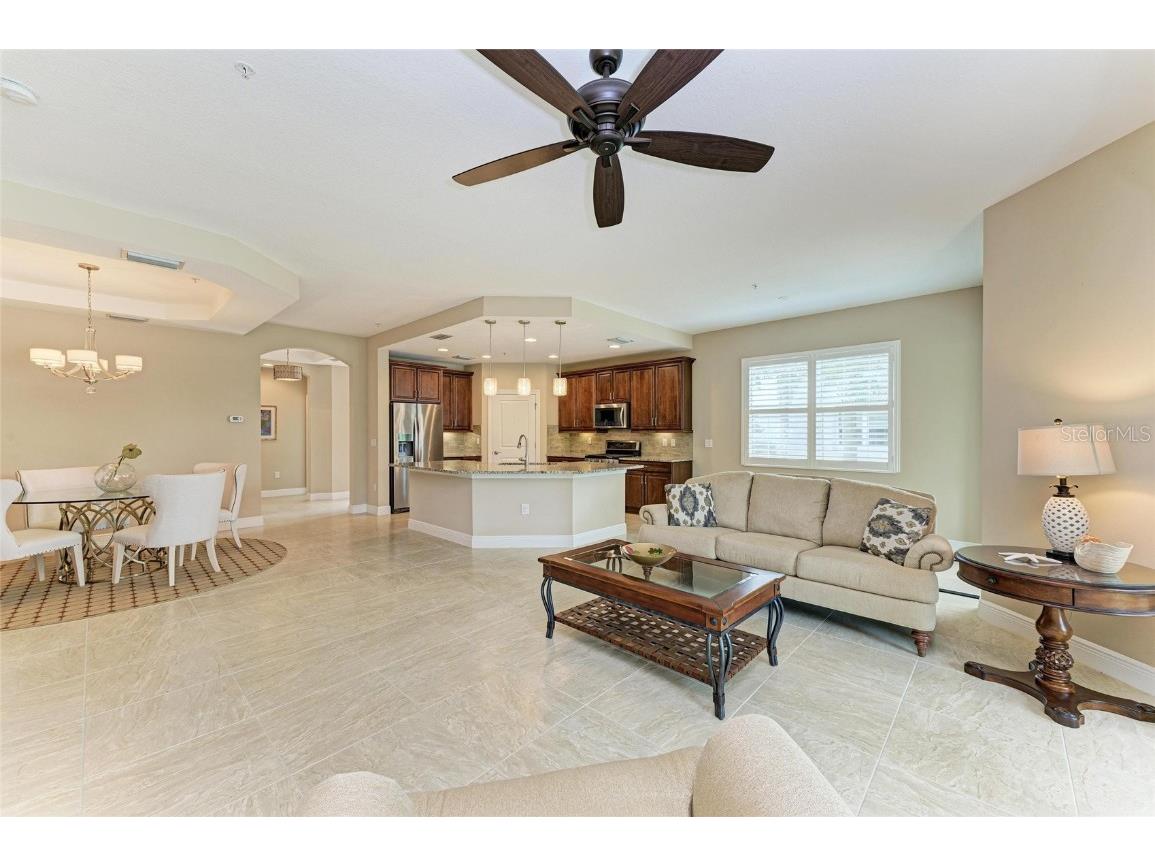 7546 Divot Loop Lakewood Ranch FL 34202 A4665267 image6