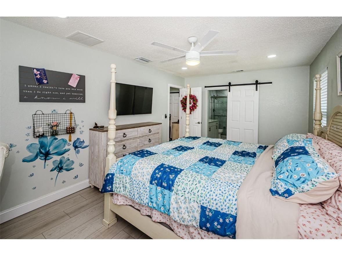 7547 Landmark Drive Spring Hill FL 34606 TB8452399 image26