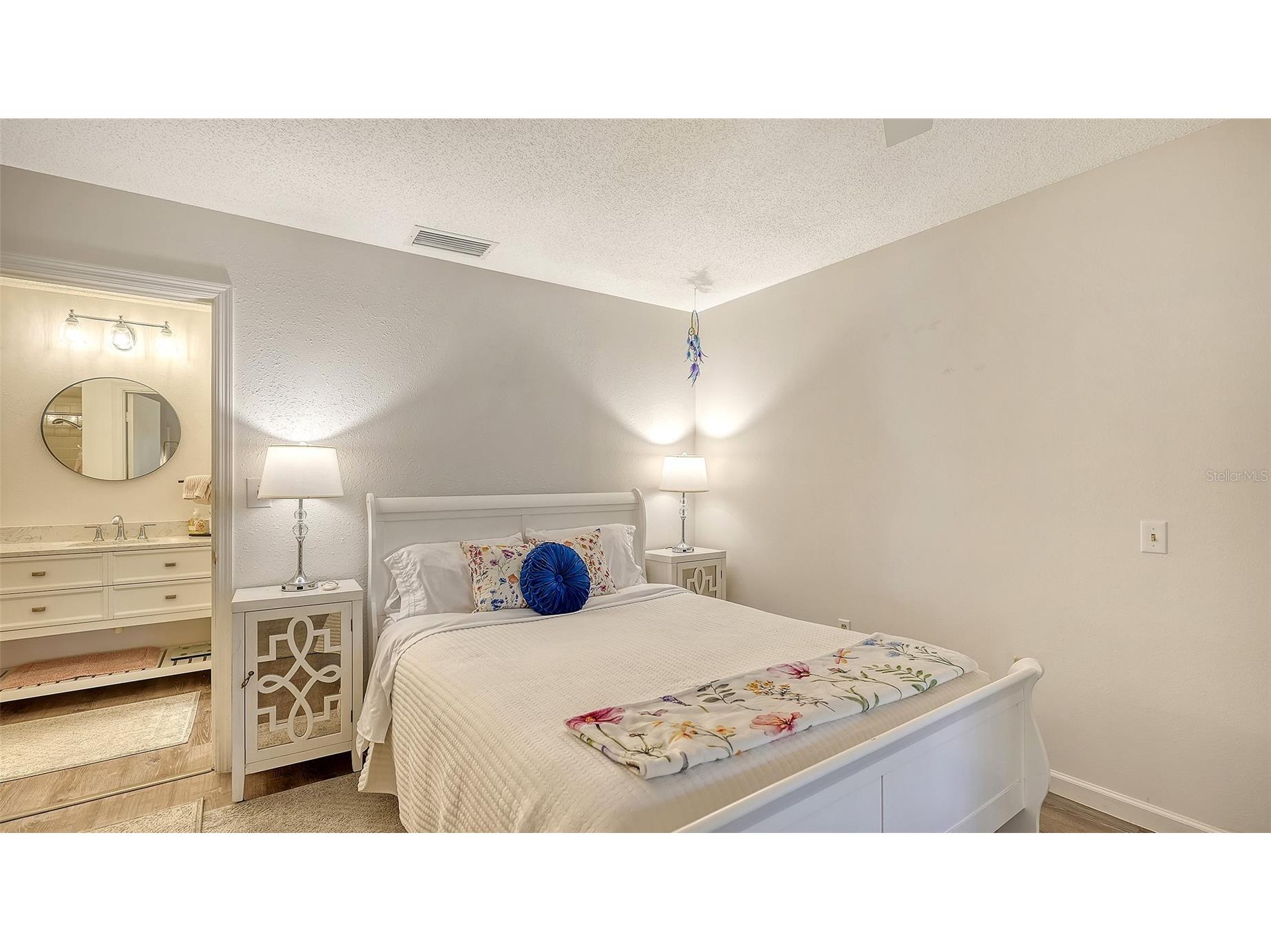 7547 Silver Fern Boulevard #54 Sarasota FL 34241 A4682314 image30
