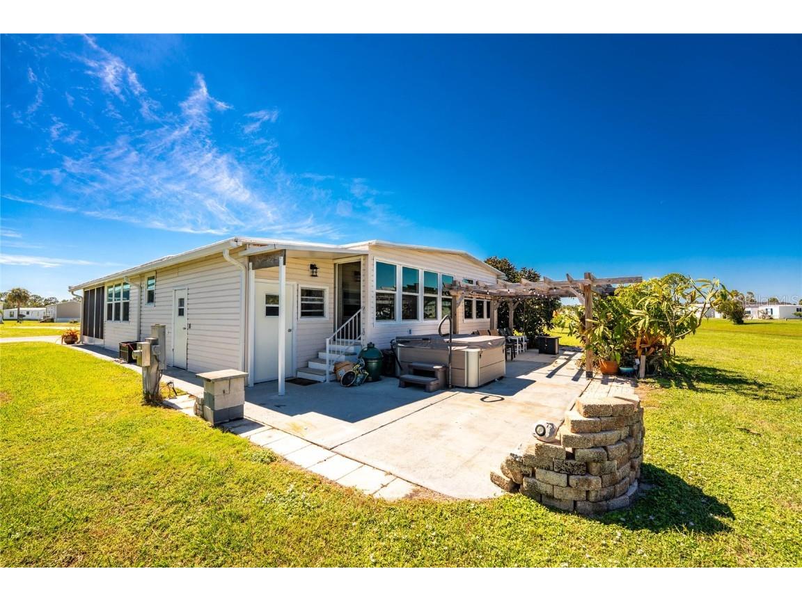 7548 Ratan Circle Port Charlotte FL 33981 - BUTTERFORD WATERWAY C7516439 image33