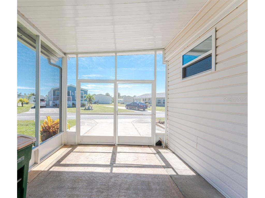 7548 Ratan Circle Port Charlotte FL 33981 - BUTTERFORD WATERWAY C7516439 image35