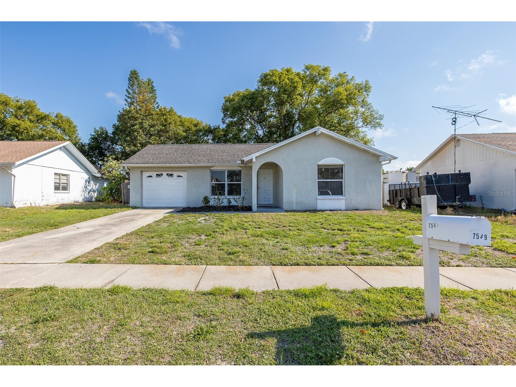 7549 Ivory Terrace New Port Richey FL 34655 W7885272 image1