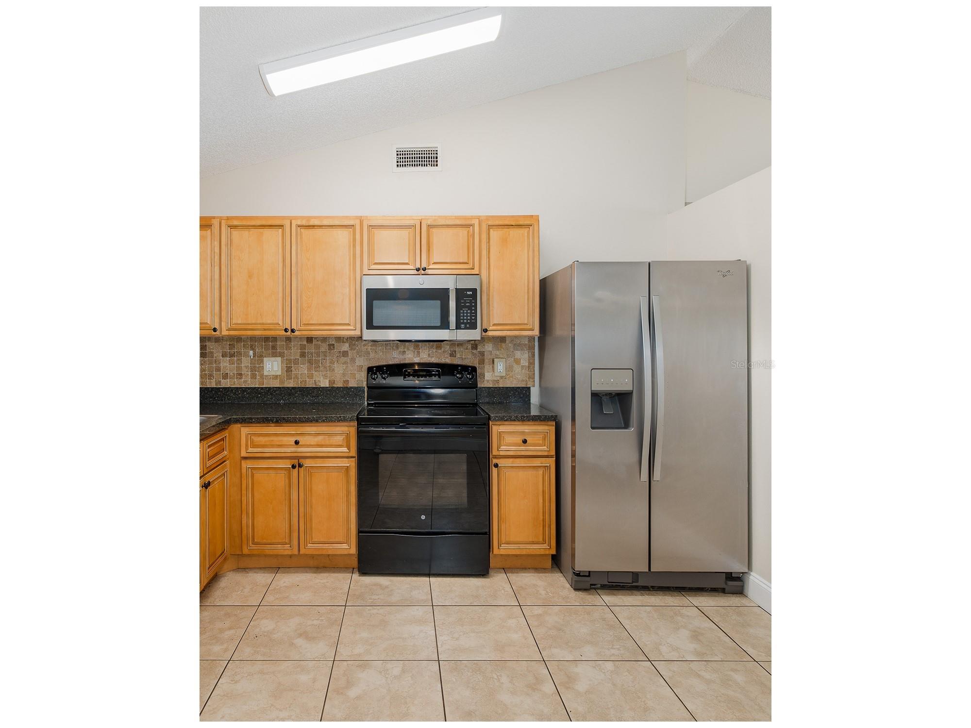 7549 Ivory Terrace New Port Richey FL 34655 W7885272 image32