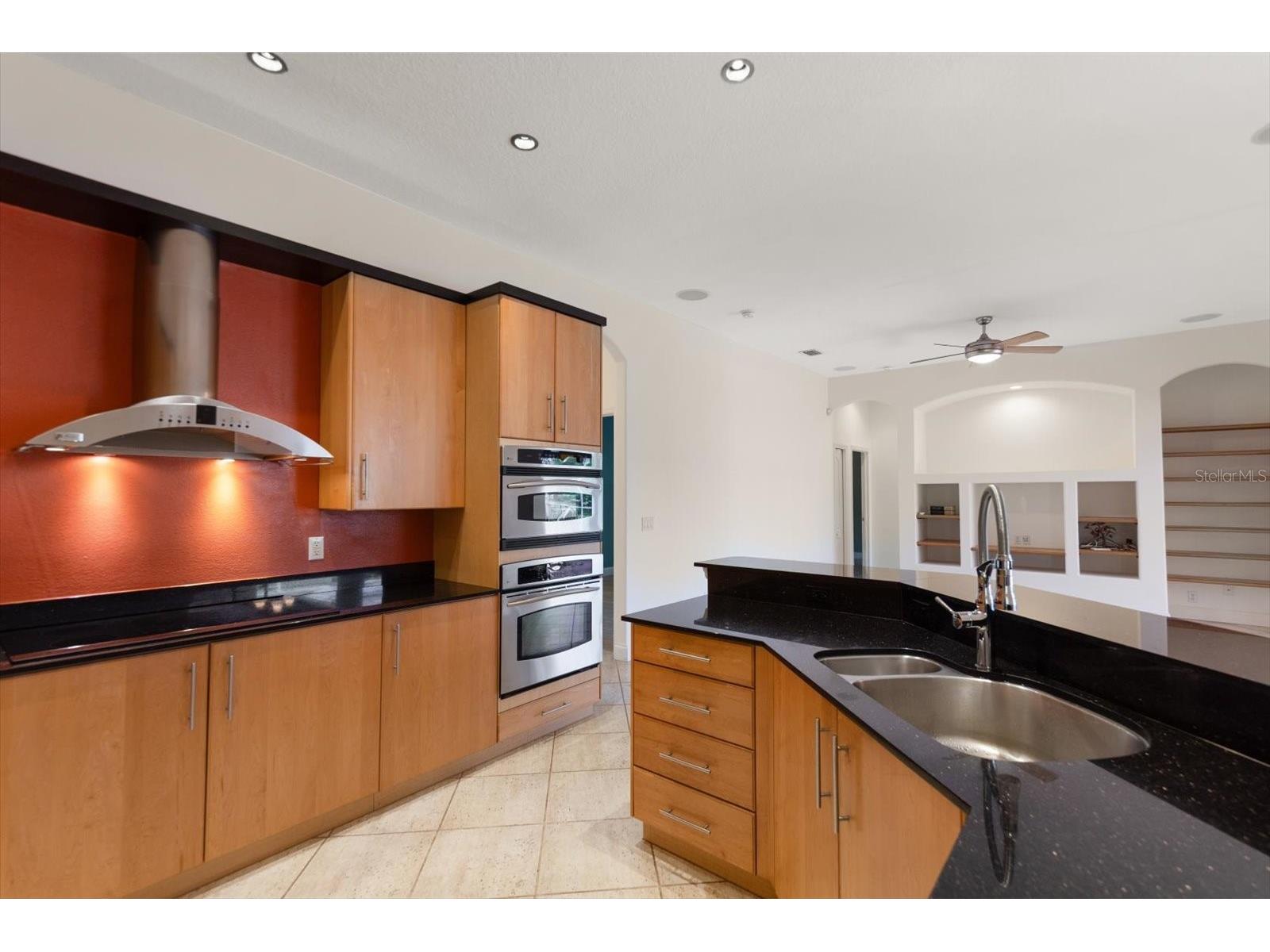 7549 Palmer Glen Circle Sarasota FL 34240 TB8506653 image14